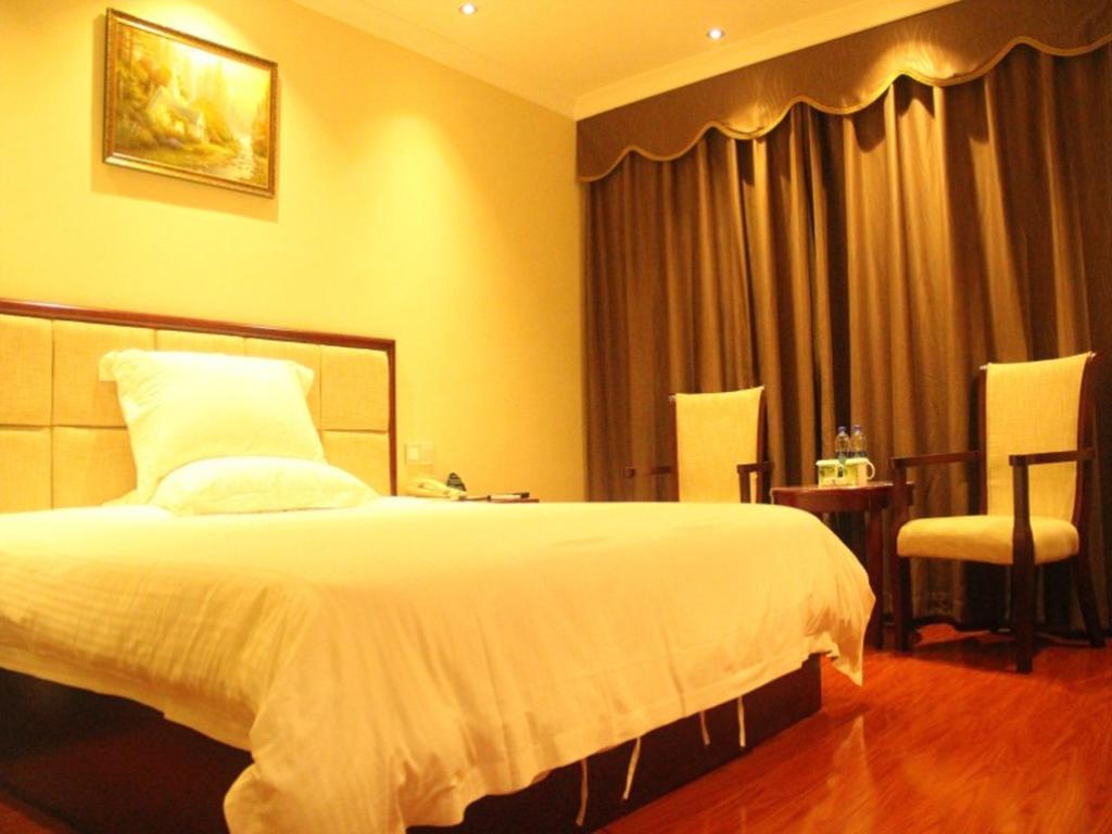 Greentree Inn Guangzhou Panyu Chimelong Happy World Business Hotel Rum bild