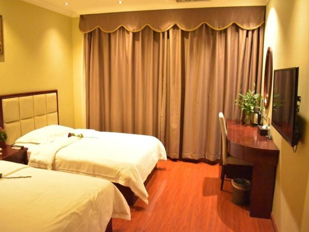 Greentree Inn Guangzhou Panyu Chimelong Happy World Business Hotel Exteriör bild