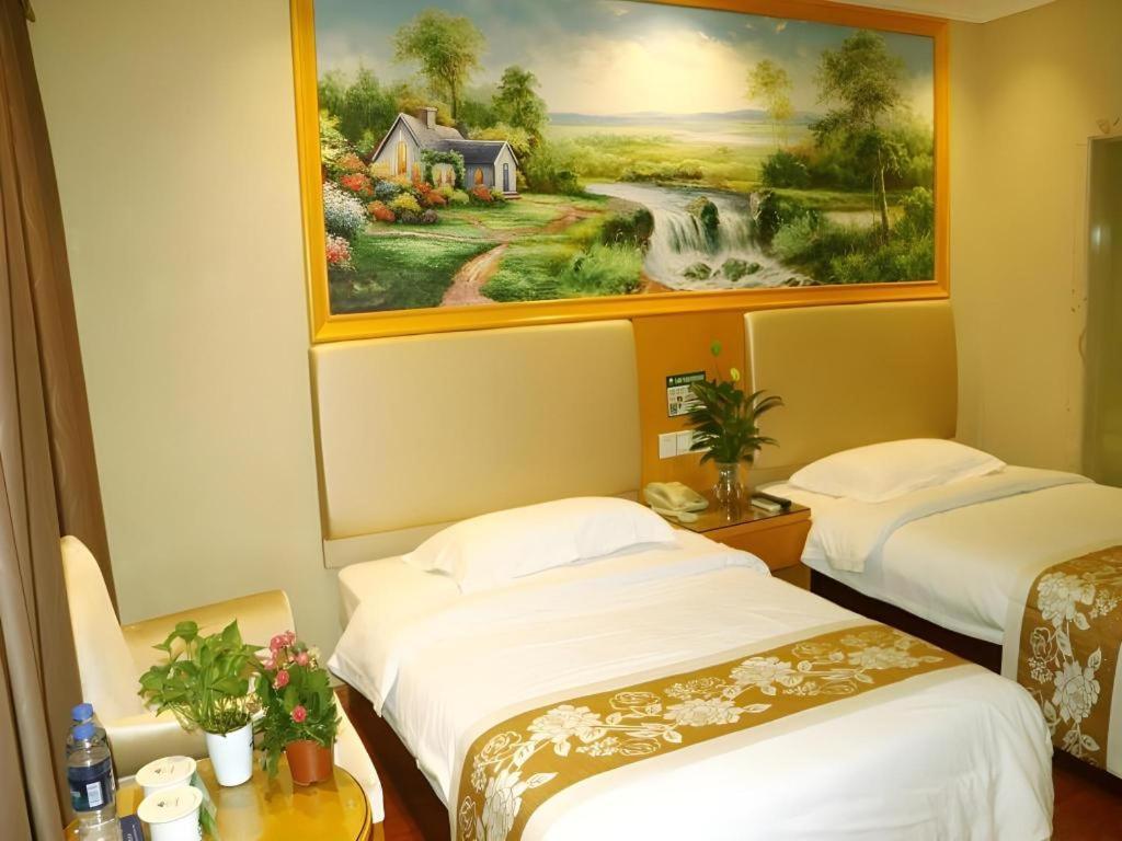 Greentree Inn Guangzhou Panyu Chimelong Happy World Business Hotel Exteriör bild