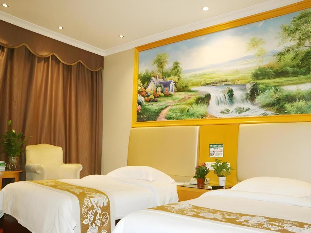 Greentree Inn Guangzhou Panyu Chimelong Happy World Business Hotel Exteriör bild