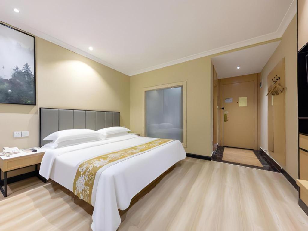 Greentree Inn Guangzhou Panyu Chimelong Happy World Business Hotel Exteriör bild