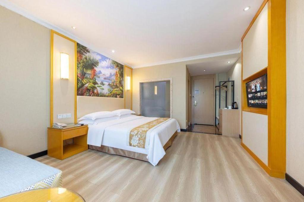 Greentree Inn Guangzhou Panyu Chimelong Happy World Business Hotel Exteriör bild