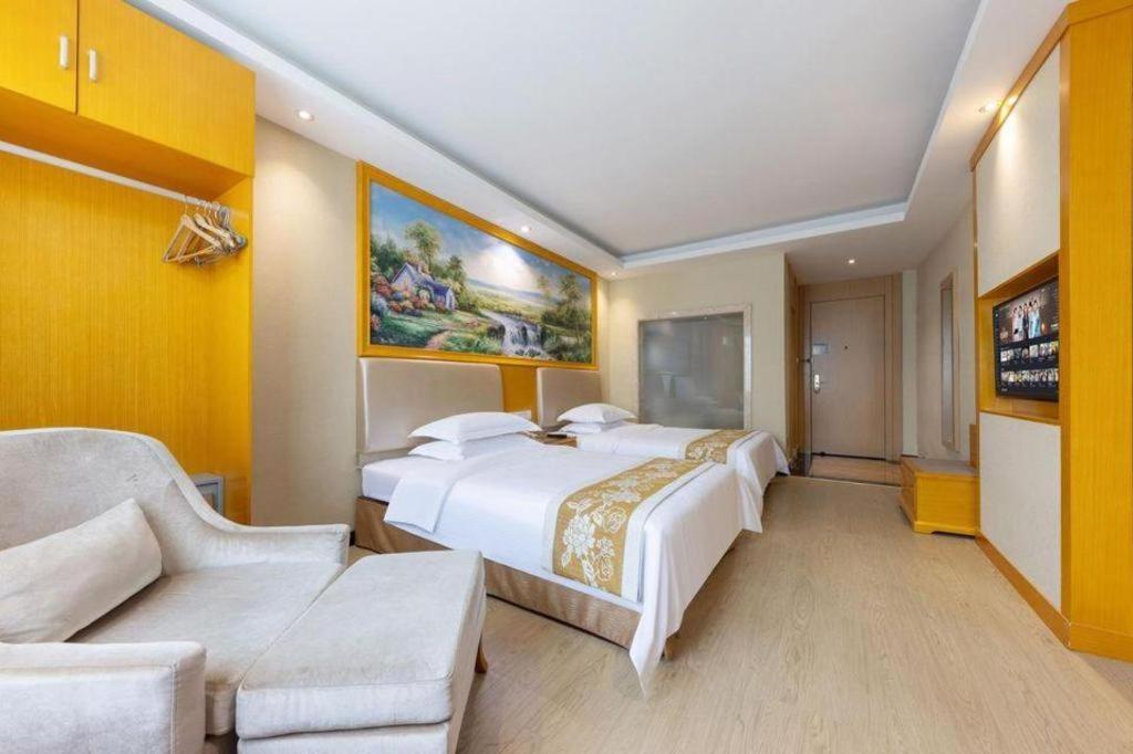 Greentree Inn Guangzhou Panyu Chimelong Happy World Business Hotel Exteriör bild